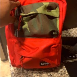 Meet your Posher, Don